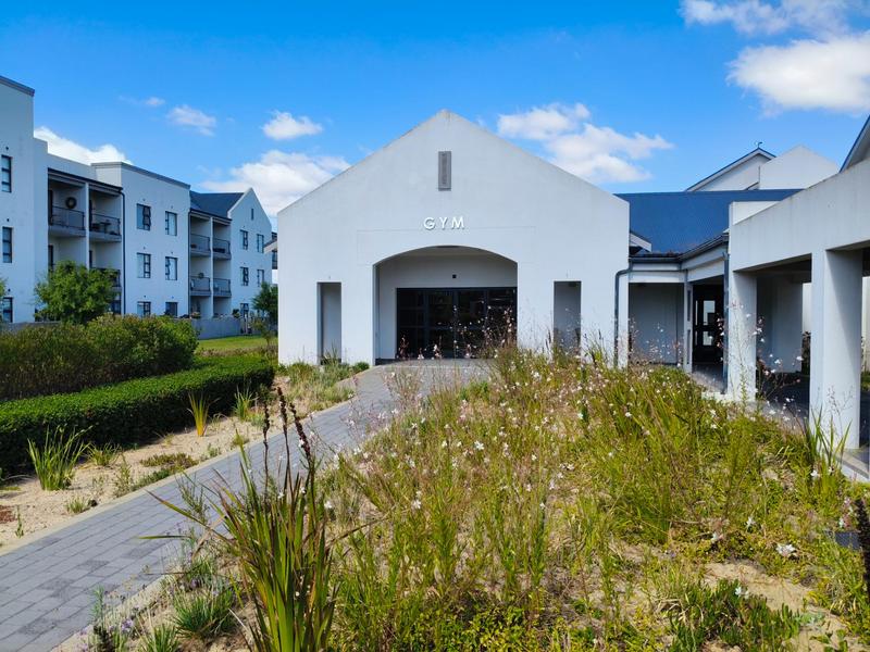 1 Bedroom Property for Sale in Buhrein Western Cape